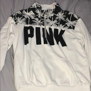 Vs/Pink quarter zip